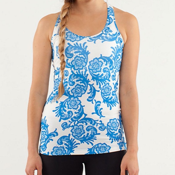 SOLD Lululemon Cool Racerback Tank - Blue - Size 6 - Picture 1 of 4